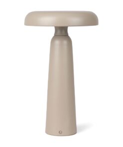 Alternative view of Vinga Avery Resirkulert Bordlampe