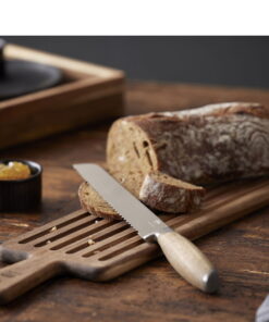 HOLM Akasietre Skjærebrett med Brødkniv