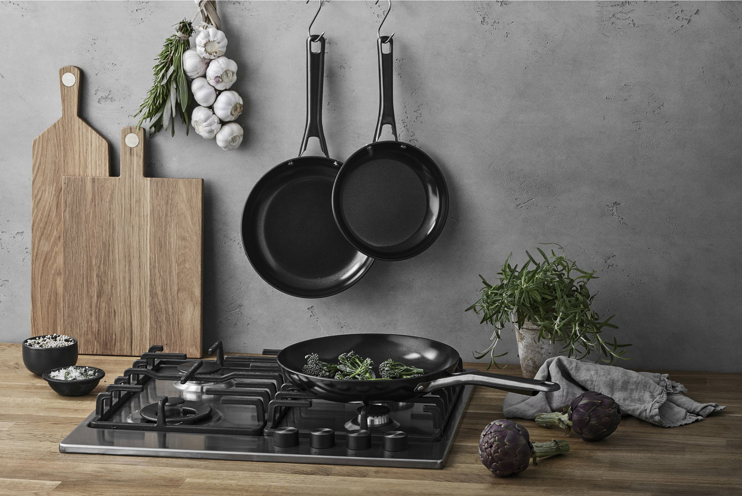 Pillivuyt Gourmet Blavet 28 cm Resirkulert Aluminium Stekepanne med Keramisk Belegg