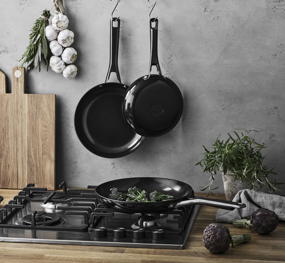 Pillivuyt Gourmet Blavet 28 cm Resirkulert Aluminium Stekepanne med Keramisk Belegg