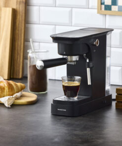 Nordic Sense Espressomaskin med Melkeskummer og Kapseladapter