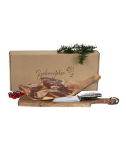 Fenalår med brett og kniv