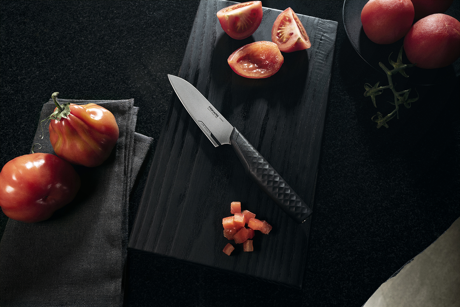 Fiskars Taiten Titan 10 cm Grønnsakskniv