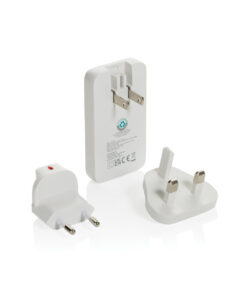 XD Collection Fluxo 65W RCS Resirkulert Plast GAN Vegglader med Universalkontakter