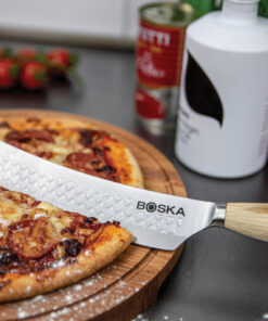 Boska Oslo+ Eik og Rustfritt Stål Pizza- og Ostekniv